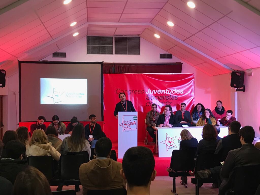 CepJSACadiz's tweet photo. Despedimos al compañero @Pacote_Pizarro como secretario general y a su Comisión Ejecutiva Provincial. ¡GRACIAS por vuestro trabajo! https://t.co/o4eRKFkg9v