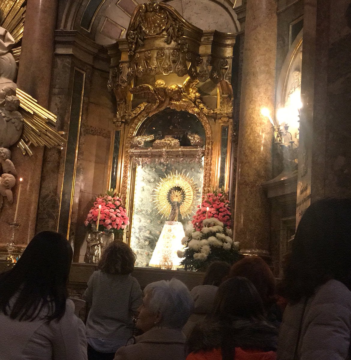 PastoraSoler's tweet photo. Visita a mi Virgen del Pilar!!!!!! Zaragoza!!!!!!!!!!!! 🙏🏻 https://t.co/JjFpOULkRi