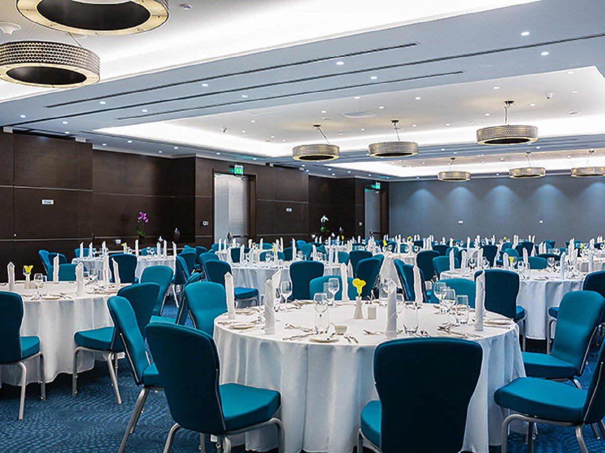 goplacesdigital's tweet photo. Close That #Business Deal @RadissonBluNBO whether its a large #conference or just a small #businesslunch #RadissonBlu has all you want #GoRadissonBlu #Meetings #MICE #ConferenceVenue #MetingOverLunch #NairobiBusinesses #EliteMeetings #experiencemeetings
https://t.co/OyMeS1SoNd https://t.co/aWEFqvTopd