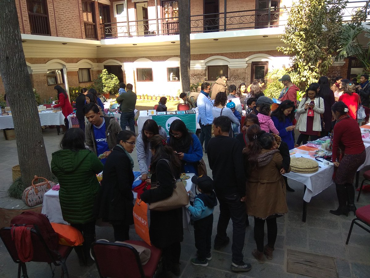 rupajoshi's tweet photo. Happening now @ yalamaya kendra patan dhoka..#MakerKT's #SheEO series'marketplace https://t.co/veKSGlVrbi