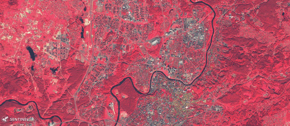 CopernicusEU's tweet photo. Today #Lithuania is commemorating Freedom Defenders' Day. 
Vilnius in infrared colour as seen by our #Sentinel-2 🛰️
#RestoredLithuania100 https://t.co/28a5S2WsLe