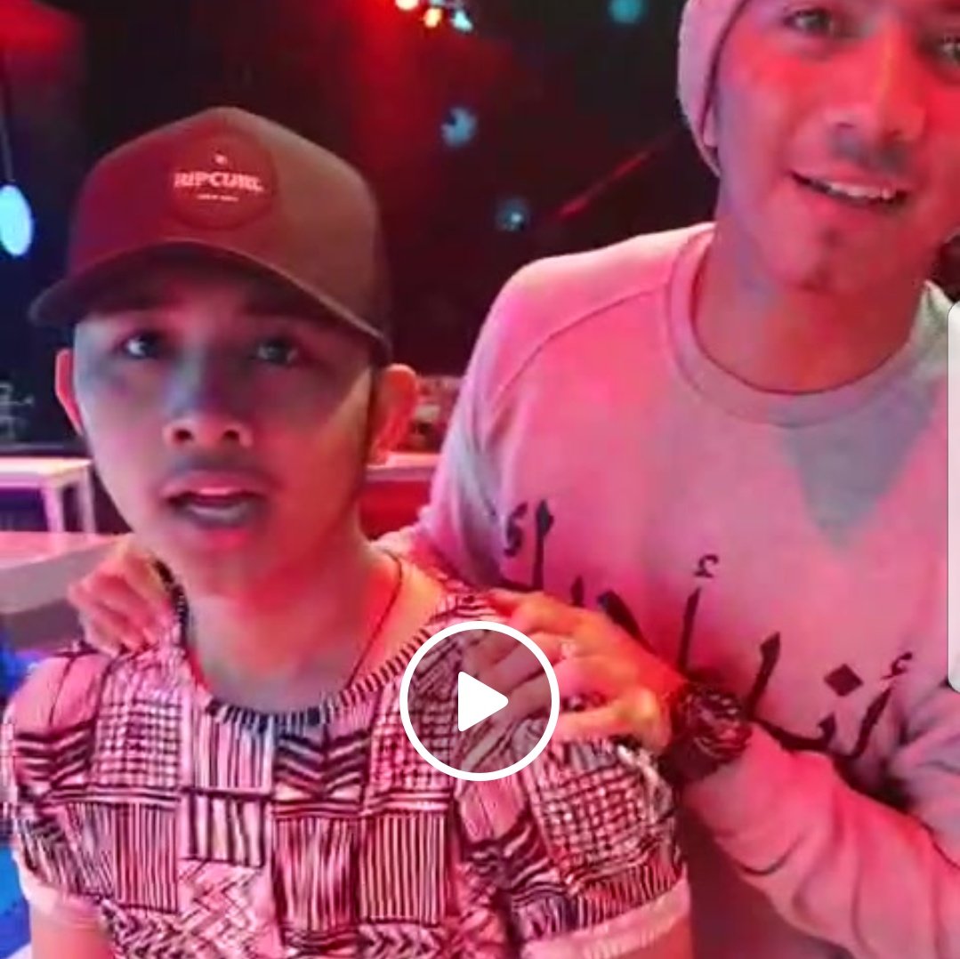 Penasaran sama keseruan GR #KonserLuarBiasaJamanNow?
Cek sekarang juga yuk!

m.facebook.com/story.php?stor…