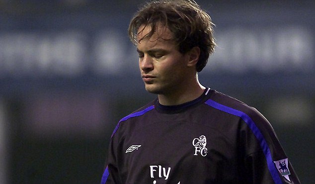 Happy birthday to Mark Bosnich who turns 46 today.   