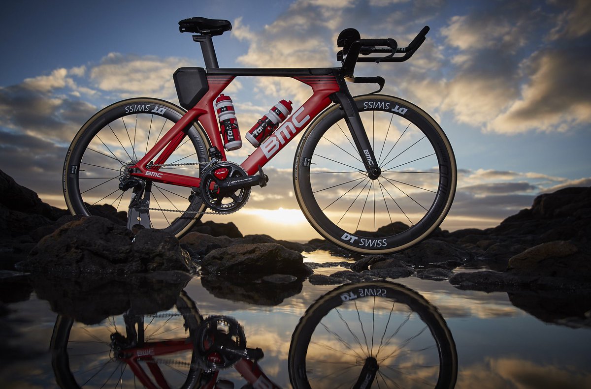 BianchiProTri's tweet photo. You can’t make a TT bike any faster than this! Look at the amazing set up for the #bmcvifitsporttri Team. @Ride_BMC #Timemachine01 #DTswiss wheels @PolarGlobal #M460 bike computer @fizikofficial @tacx @3Tbike @vittoriatyres @pioneercyclo power meter https://t.co/sW5ZUDmxBw
