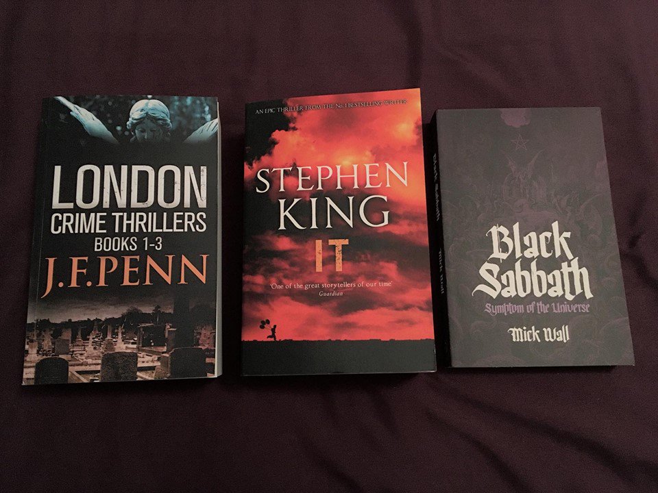 NMRix_Author's tweet photo. Latest #BookHaul 📚😃 London Crime Thrillers by @JFPennAuthor @thecreativepenn, IT by #StephenKing and a #BlackSabbath biography by Mick Wall 🤘 #AmReading #Books #JFPenn https://t.co/rmosWLpEkd https://t.co/bYqIyGkfUU