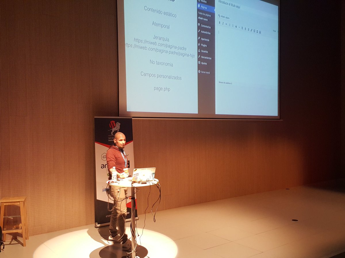 acirujano's tweet image. Juanka @jdevelopia nos da recomendaciones sobre los usos de páginas y entradas de #WordPress #WCZGZ