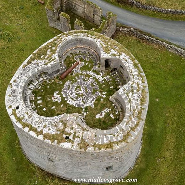 Amazing what you find from the air. An old Cannon and a battlement that looks like a Shamrock. <a href="/county_clare_i/">County Clare I Team</a> #rawireland <a href="/wildatlanticway/">Wild Atlantic Way</a> <a href="/DBallyvaughan/">DiscoverBallyvaughan</a>