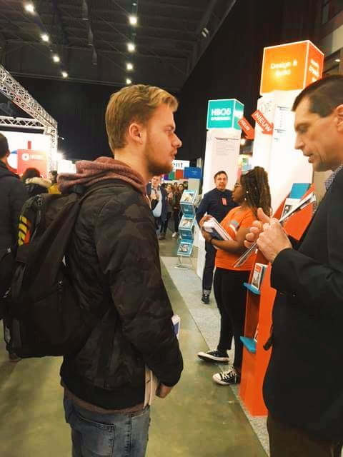 ThomasMoreBE's tweet photo. Iedereen van harte welkom op onze stand op de #SIDin in Brabanthal Haasrode. Kom nog tot 16u langs! 😀 #stand9 #expectmore #seeyouthere https://t.co/fvQHUYh2qt