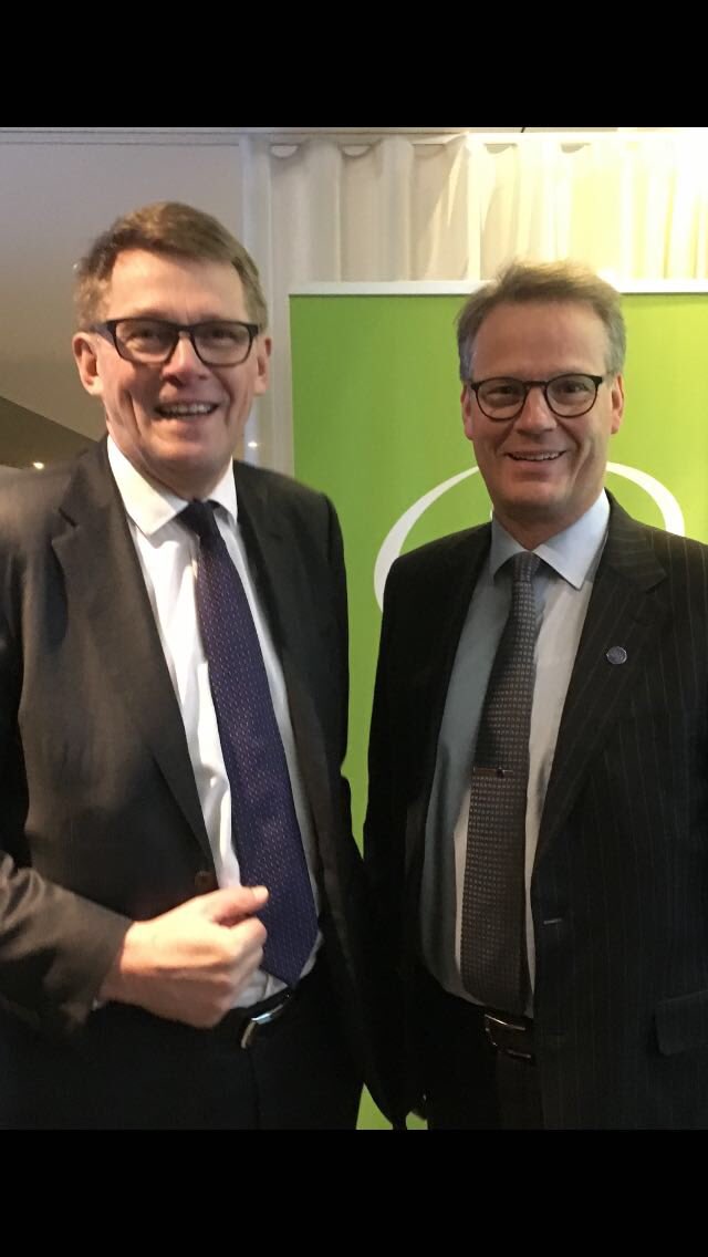 Hannu Takkula (@htakkula) on Twitter photo Suomi on meidän asia! <a href="/VanhanenMatti/">Matti Vanhanen</a> vaalikampanjan loppukiri alkoi tänään, Suomea kierretään vielä tuhannen tapahtuman muodossa. Vielä ehtii mukaan! <a href="/keskusta/">Suomen Keskusta</a> Suomi on meidän asia! <a href="/VanhanenMatti/">Matti Vanhanen</a> vaalikampanjan loppukiri alkoi tänään, Suomea kierretään vielä tuhannen tapahtuman muodossa. Vielä ehtii mukaan! <a href="/keskusta/">Suomen Keskusta</a>