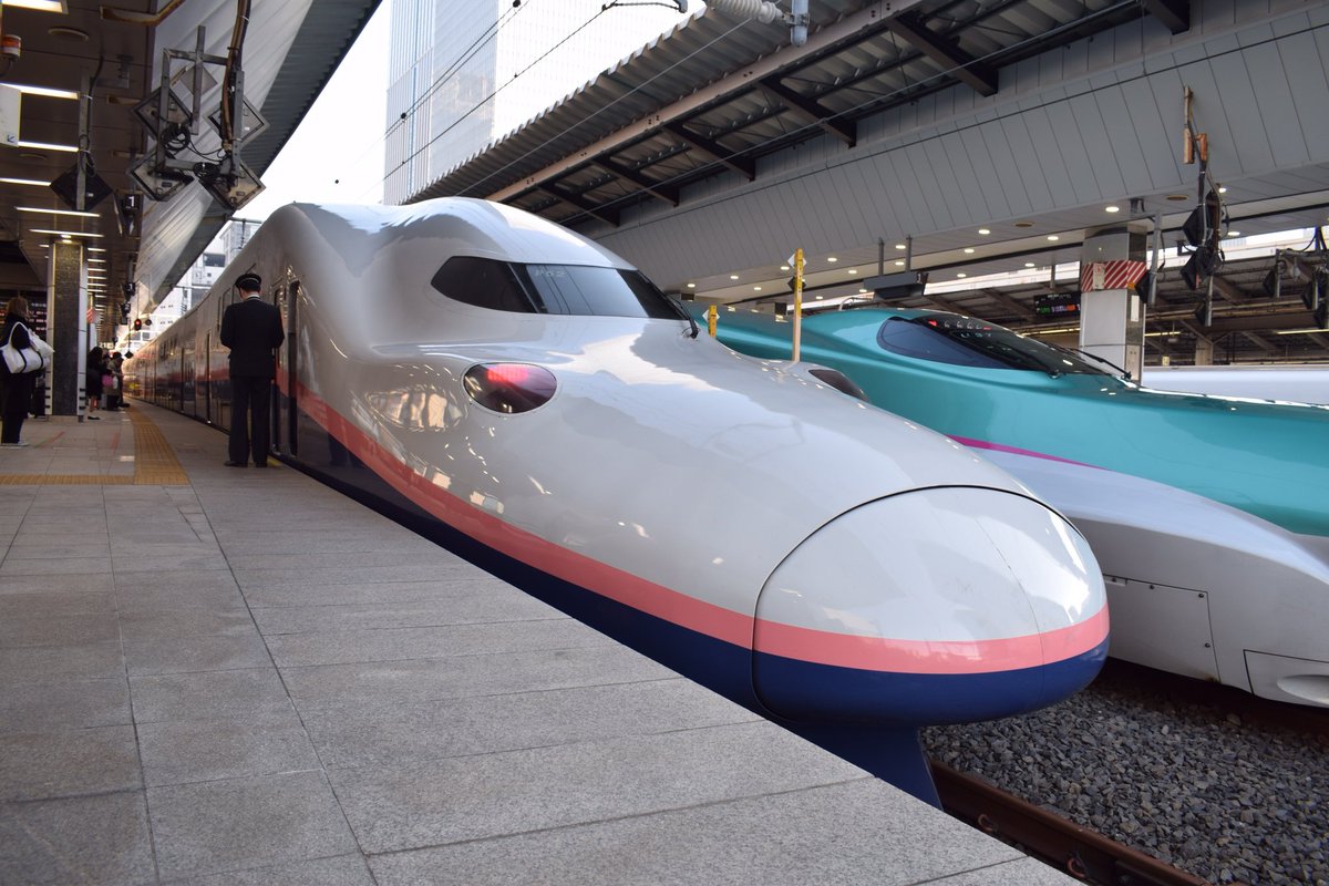 East Photo tweet media