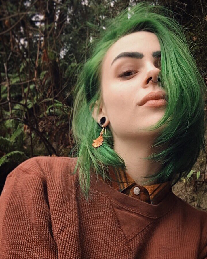 leafyanalise's tweet photo. New Header 🌲🍋 https://t.co/iYRdV1wmbI