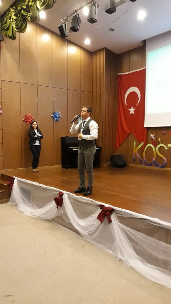 Değerli Almanca bölüm başkanımız <a href="/UdoKywall/">Udo Kywall</a> velilerimize Doğa Okullarının farkını anlatıyor. #doğadabursbenimhakkım #beykentdogakoleji <a href="/NihandeAtasever/">Nihande Atasever</a> <a href="/NurKlync/">Nur</a> <a href="/AliRizaLule/">Ali Rıza Lüle</a> <a href="/gursoy_zafer/">Z.GURSOY</a> <a href="/BardakciBatuhan/">Batuhan Bardakci</a> <a href="/gefegundogdu/">Gündüz Efe Gündoğdu</a> <a href="/salhakbay/">Salih Akbay</a> <a href="/RaufAkan/">Rauf Akan</a>