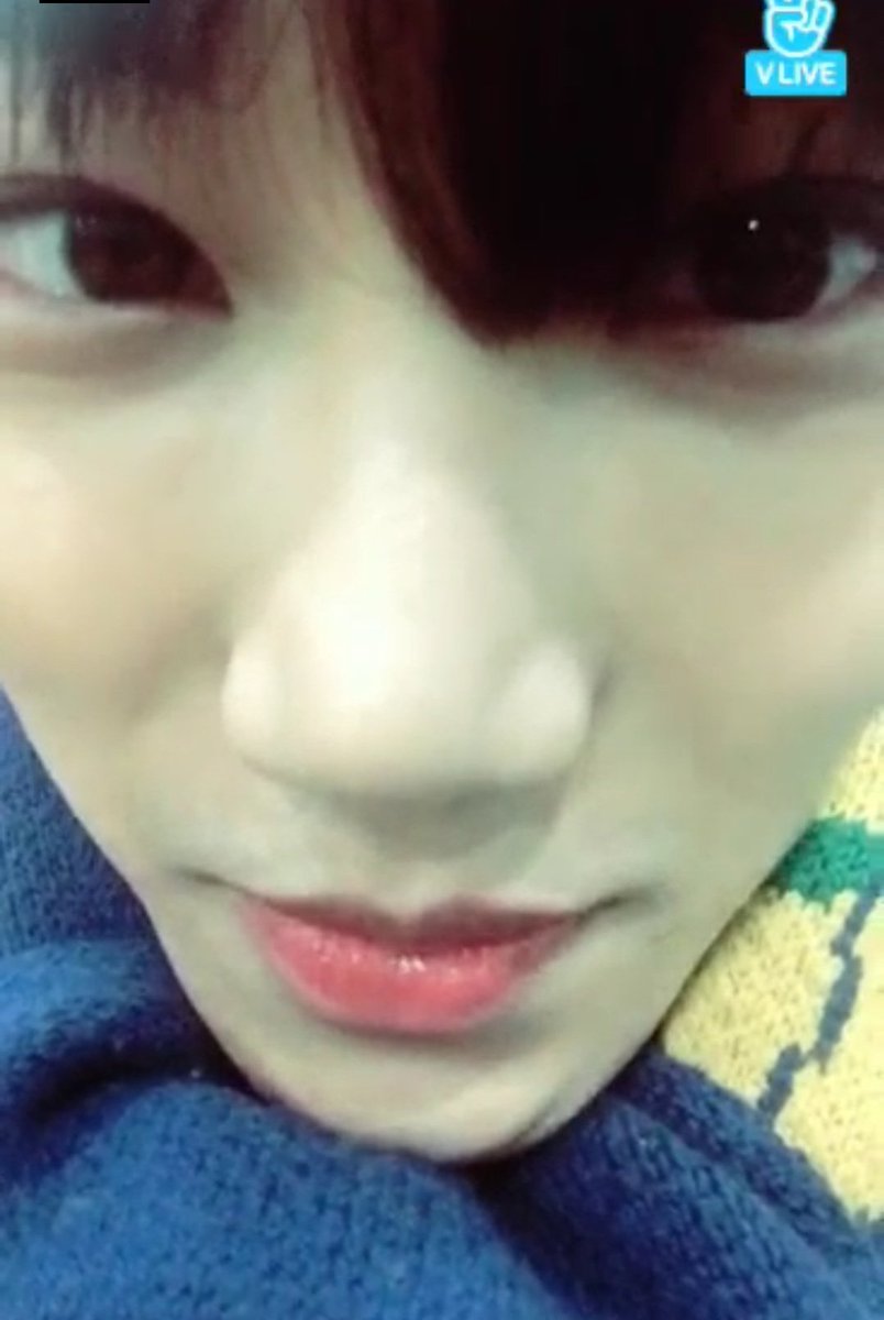 jonginabox's tweet photo. 120. 💙🐻 https://t.co/ZX44JhN1Id
