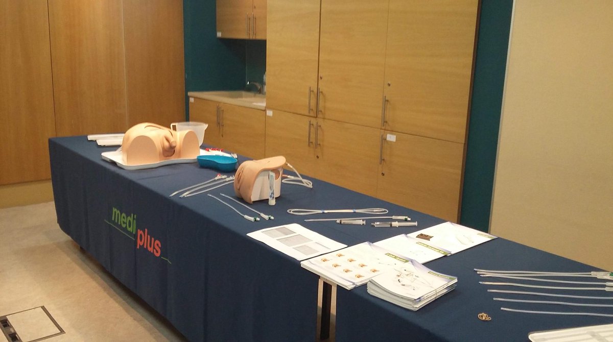 MediplusUrology's tweet photo. @MediplusUrology S-Cath System Training at the @RoySocMed today. https://t.co/1eW9z6xocl #SPC #Urology #Urologist #MedicalTraining #RoyalSocietyMedicine #UrologyTraining #SCathSystem #Scath #Seldinger https://t.co/o5Nv6hgYLb