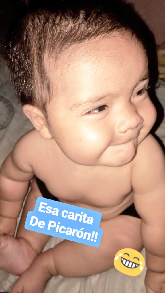 MileTorres3's tweet photo. Esa carita mi chanchotee Te amooo 💜 https://t.co/nsFy93v22G