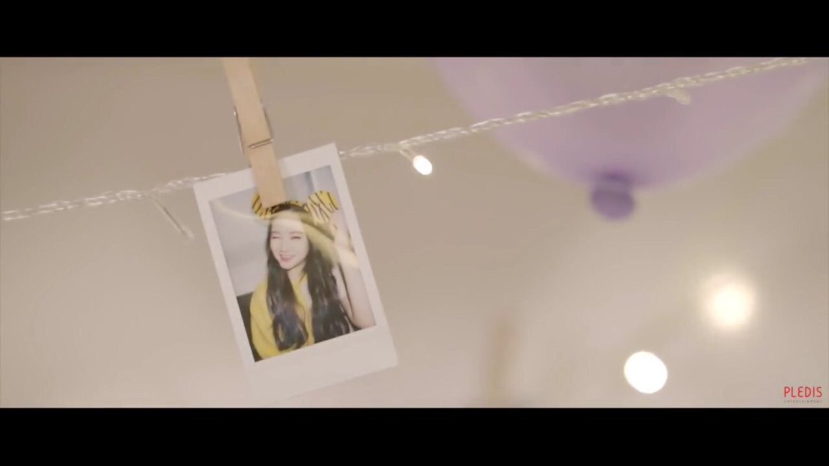 P_1995_H's tweet photo. เราเป็นคนเดียวหรือเปล่าที่คิดว่าเพลง The Summer Night นอกจากจะมอบให้ HIgh แล้ว, ยังเหมือนเป็นเพลงที่สื่อถึงไคลาด้วย เหมือนเป็นคำสัญญาว่า ทุกคนยังรอน้องอยู่เสมอ #300_DAY #Pristin #HIgh #Kyla https://t.co/NTtxVvDXK8
