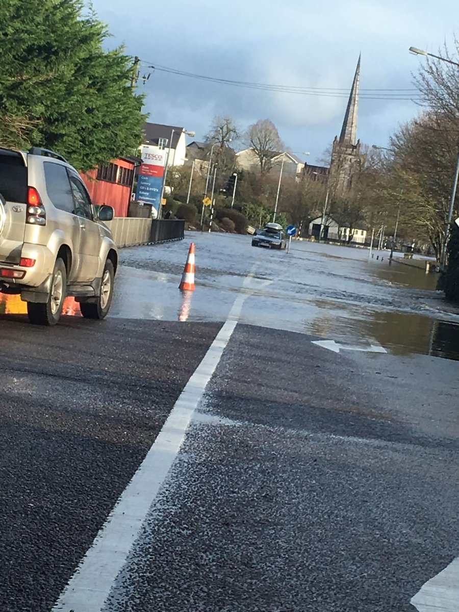 #CorkFloods Sent into us by a follower flooding  at #Mallow Park Road.