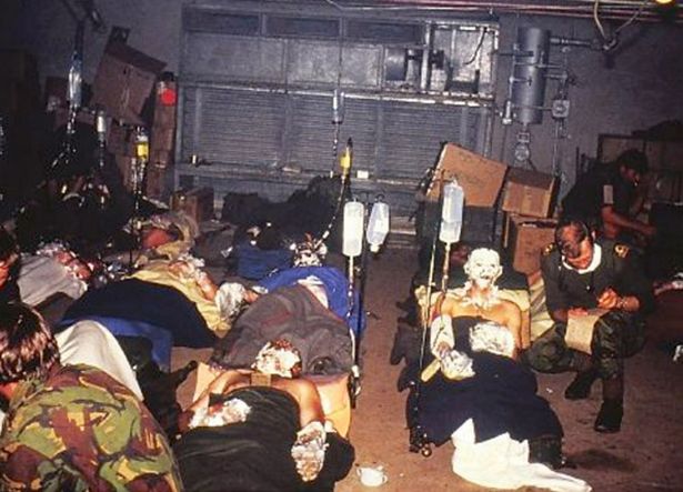 JohnNicholRAF's tweet photo. VERY sad to hear Surgeon Commander Rick Jolly has died. Shared a glass of wine with him on a few occasions; a nicer chap you will not meet. A true hero of 1982 Falklands war; decorated by both sides. He should have won the highest award 4 his rescue of 2 drowning sailors. RIP Sir https://t.co/Bo1wEl473I
