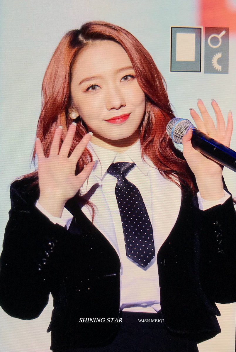 WJSN_Stars's tweet photo. 180113 평창 성화봉송 축하무대 프리뷰
#미기 #MeiQi 

#우주소녀 #WJSN
@WJSN_Cosmic https://t.co/gC2EqE8rxn