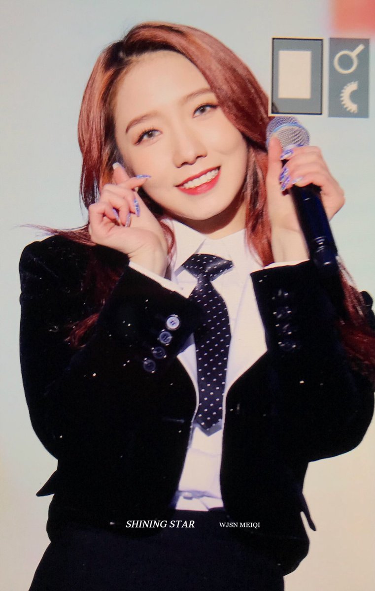 WJSN_Stars's tweet photo. 180113 평창 성화봉송 축하무대 프리뷰
#미기 #MeiQi 

#우주소녀 #WJSN
@WJSN_Cosmic https://t.co/gC2EqE8rxn