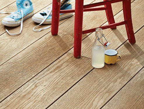 Millboard_UK's tweet photo. Reasons to choose #CompositeDecking - Low Maintanence, weather resistant, no green algae, real wood beauty, no flaws https://t.co/7Dp44Ag4IL https://t.co/HMoioHSl3B