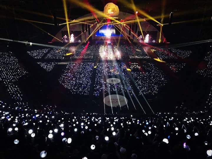 ParkMinchan's tweet photo. Someday I will be part of it 👌 #BTS4thMusterTODAY https://t.co/iBIsCaRO15