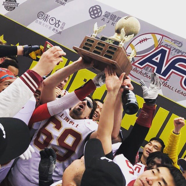 DonnieDoesWorld's tweet photo. The Champs of China 🇨🇳🏈🇨🇳 https://t.co/djlD7yufCt