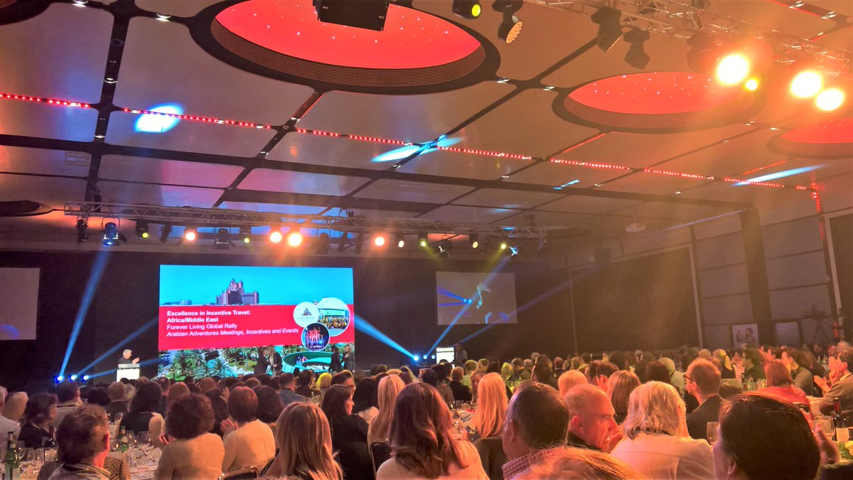 The stars are out - and glittering! - at the <a href="/SITEGlobal/">SITE</a> Crystal Awards at #sitempi18 in Rome, ably hosted by <a href="/Padraicino/">Pádraic Gilligan</a>