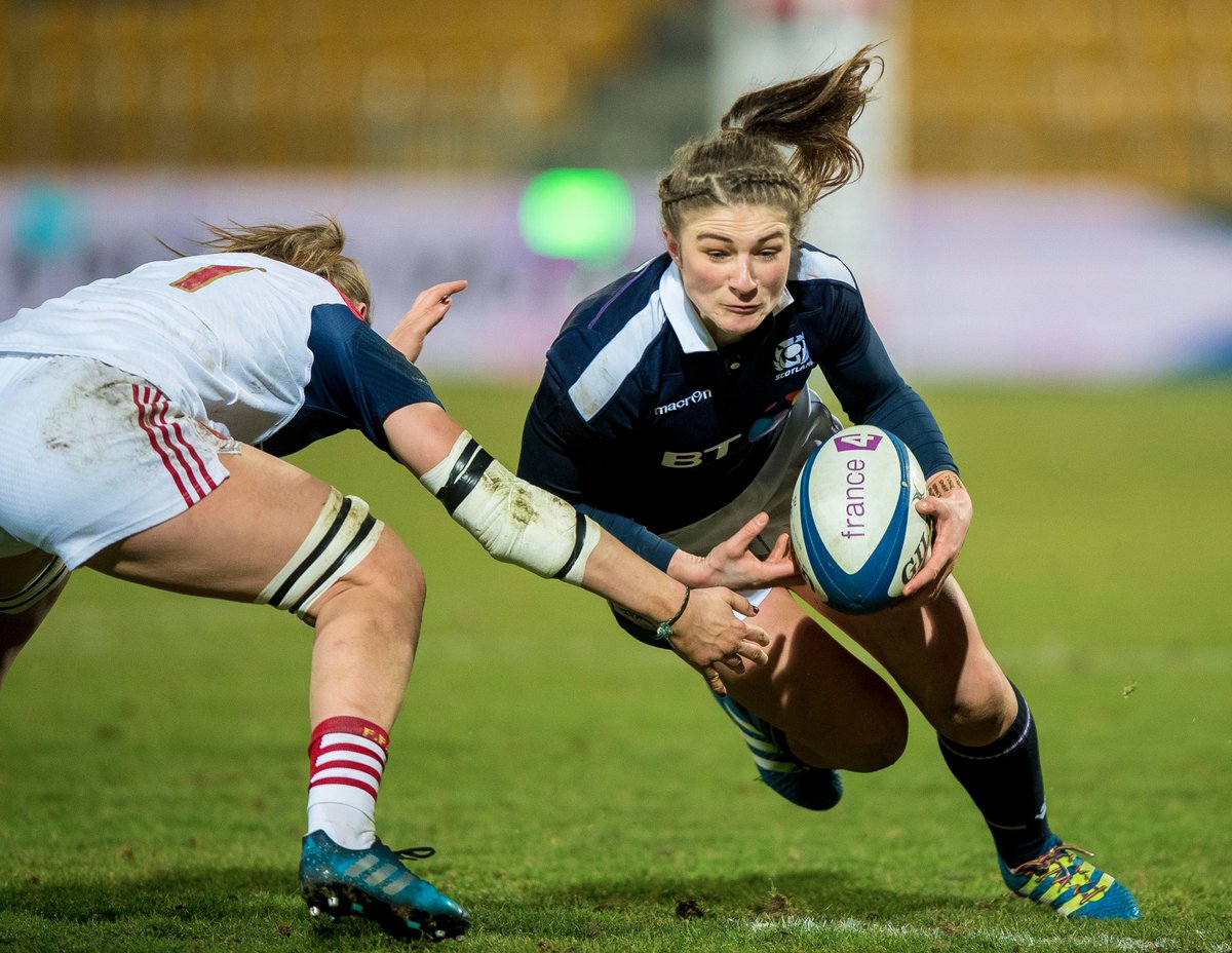Womens6Nations's tweet photo. Fly-half Helen Nelson says the @Scotlandteam Women are chasing more of that winning feeling as they go into the 2018 Six Nations!

Read more 👉  https://t.co/HL3Q7ZdI20 https://t.co/iHthLKnaqy