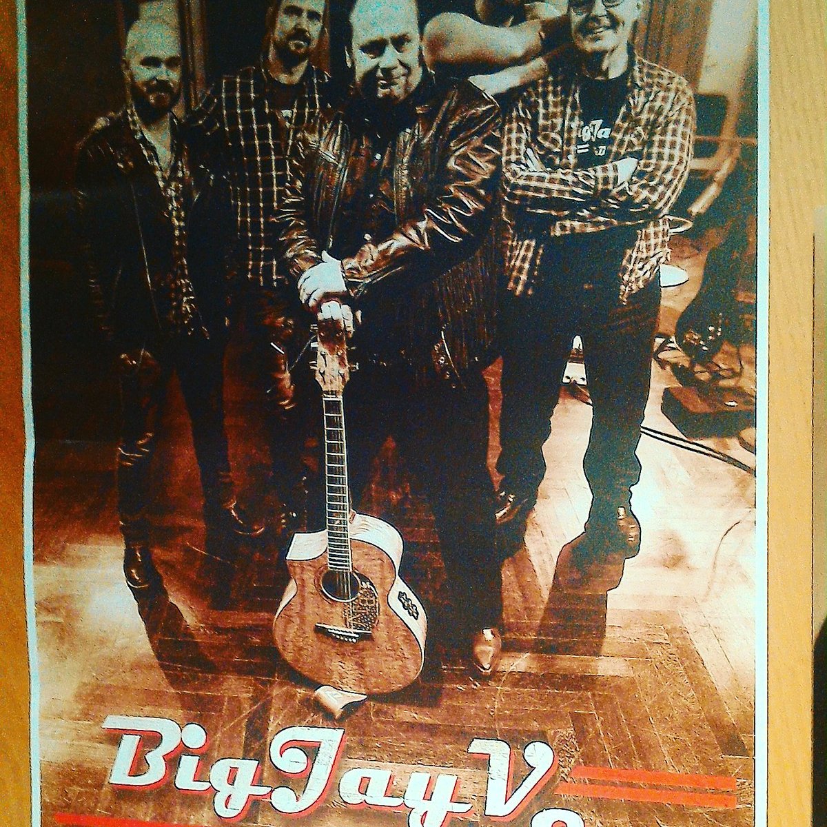 GustavaClub's tweet photo. #bigjayv #bigjayvandtheband #gustavaclub 26.1. Liput ovelta vain 10 € ja vain käteisellä. #lämppärinä #DJdimlight #Gustavelund #Tuusula https://t.co/ThsfZRNYoP