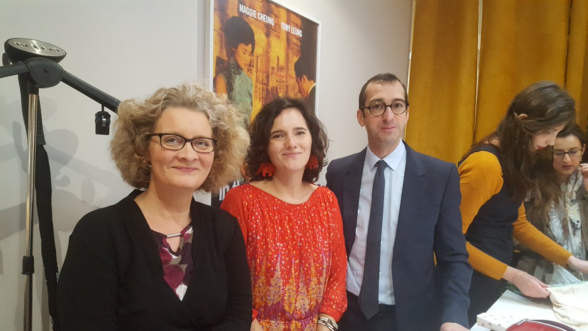 antoinetteguhl's tweet image. La textilerie a ouvert ses portes dans le 10e ! Une ressourcerie textile, un espace créateurs et des ateliers couture bref un beau commerce innovant rendu possible grâce à l'energie de ses fondatrices et à l'appui de  la @Semaest et du @REEMPLOI_IDF cc @ACORDEBARD @VasaLea