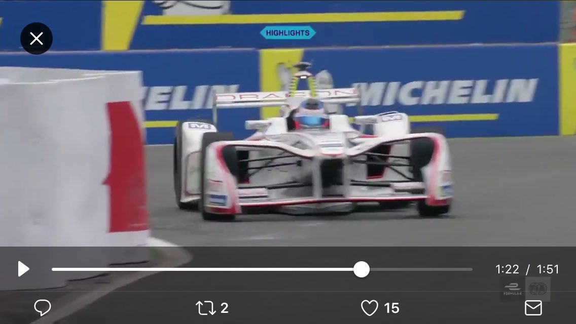 VamosPechito's tweet photo. Sacando la cola del Dragón en la súperpole. @pechito37 logró un impensado P4 con un auto inferior. La carrera es otra historia #VamosPechito  @FIAFormulaE @DragonRacing https://t.co/XojGi4D3km