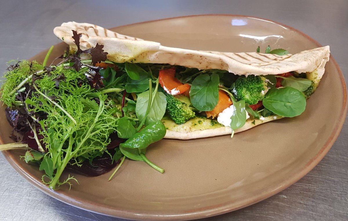 Moloughneys's tweet image. Roast butternut squash, red pepper, Fivemiletown goats' cheese, kale pesto flatbread