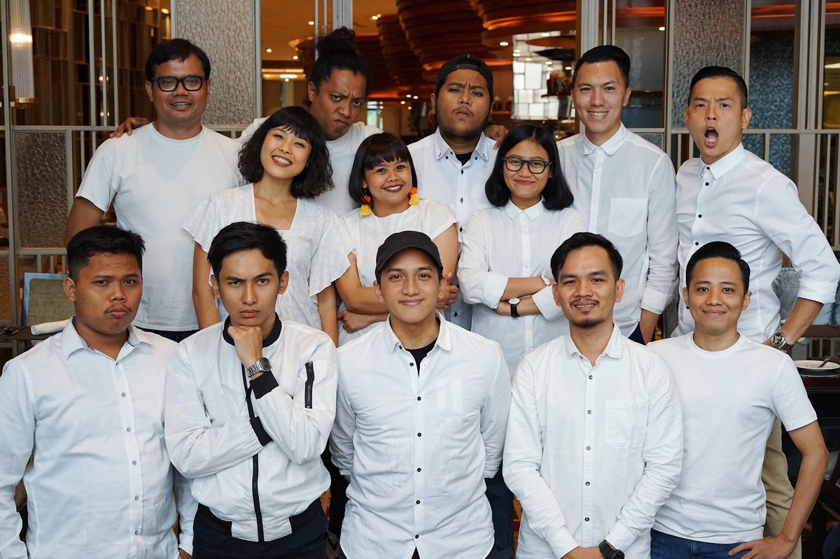 ArditErwandha's tweet photo. welcome to @HAHAHA_Corp familia @MuhadklyAcho dan @MRizaall! long way to go! https://t.co/vmCVkkewQm