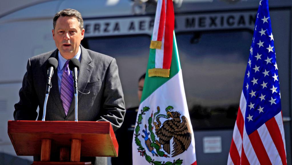 MondelDIAMBOMBA's tweet photo. @RFI: Panama: démission de l'ambassadeur américain John Feeley https://t.co/kKSrwEfJge https://t.co/Z4aiUS6MuV

https://t.co/YezzufvnOG