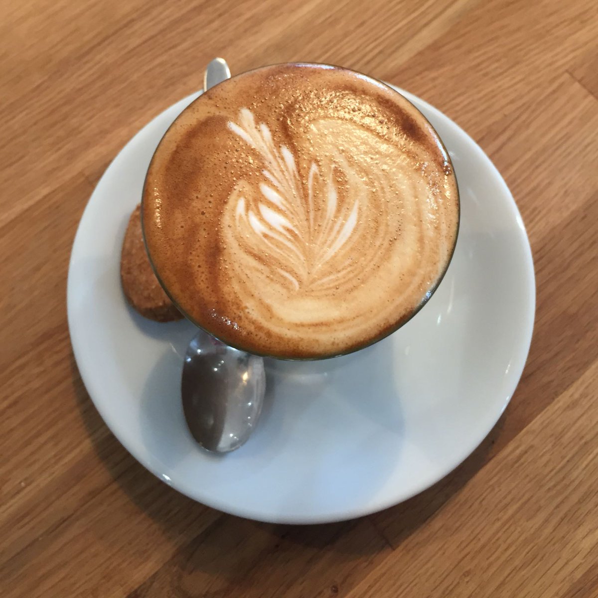 FishWivesfly's tweet photo. Great Mozzo coffee with a oattern on top!!😁 @Melt_Brock made by the now famous Maisy. https://t.co/QilnL7RDM7