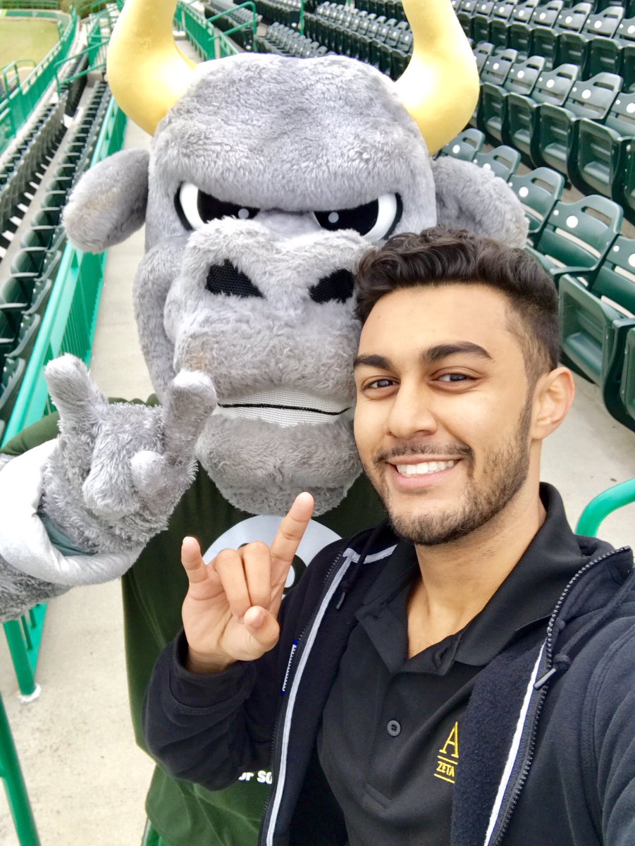 A little service never hurt nobody ! Proud to be a sponsor of the largest community involvement day at USF. 🤘🏽 As always GO bulls, and GO alpha sig  #viewsofasig