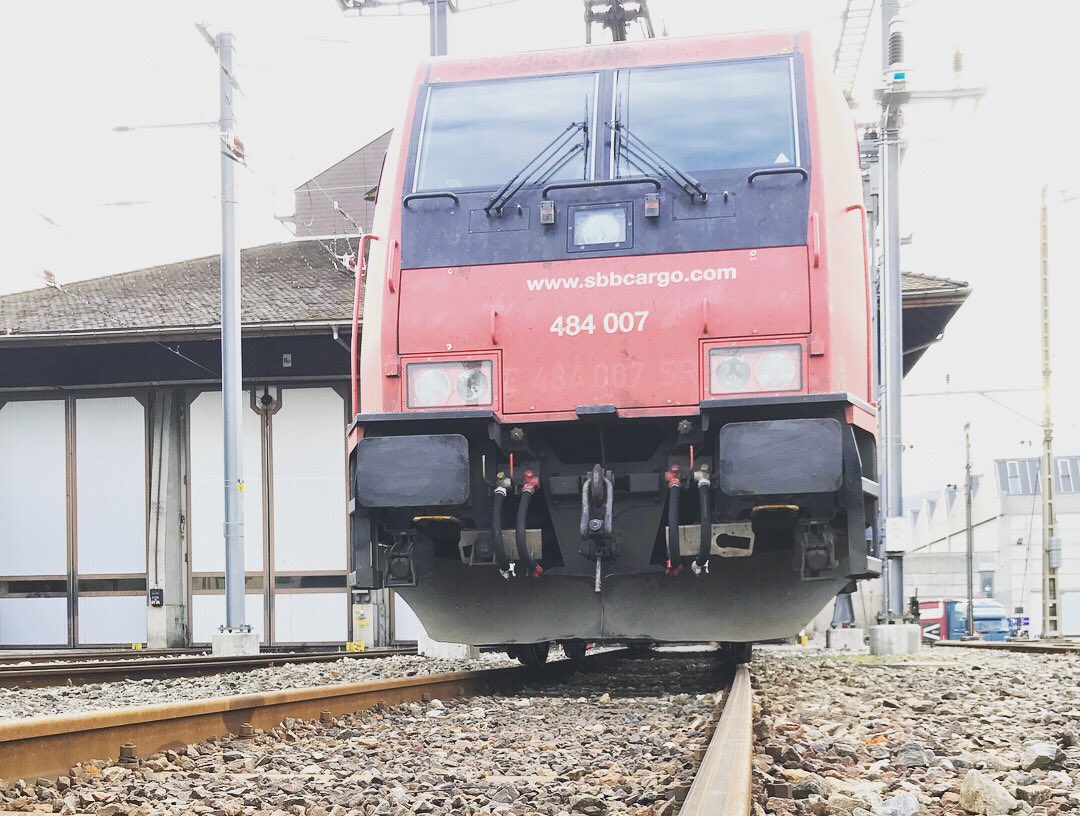 delphisonic's tweet photo. We are happy to announce that #Delphisonic #digitize @SBBCargo #RE484 #Locomotive. @sbcBerlin  
.
.
.
#industry40 #iot #industrialinternet #internetofthings #bigdata #cloudbased #software #artificialintelligence #factory #railway #smartmanufacturing #smarttransportation https://t.co/NnsFJuPwOB