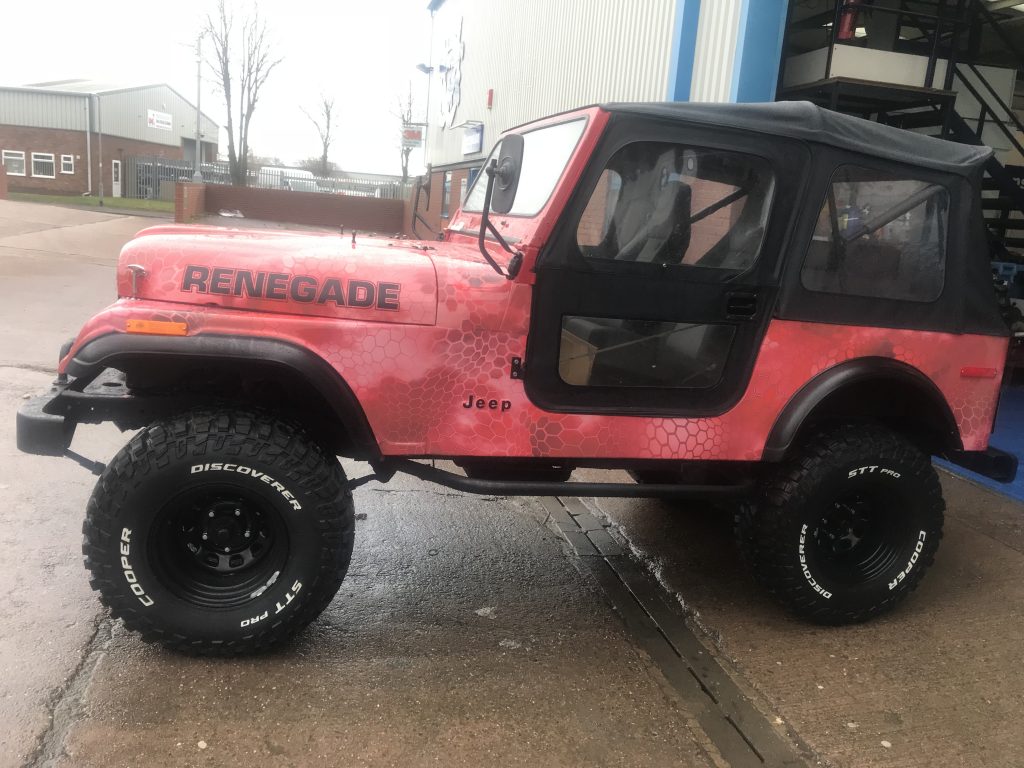 Silverline_UK's tweet photo. Blast from the past - a Jeep CJ - fitted with Cooper STT Pros and MaxXtrac Steel Wheels - https://t.co/nHwkRCZ6Ze https://t.co/fdclexYBBO