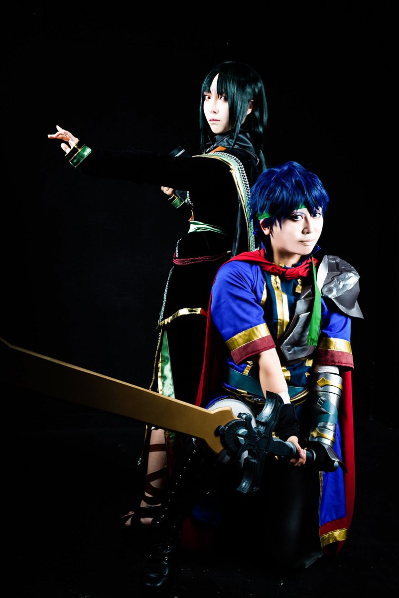 しぉ Twitterren コスプレ写真 ファイアーエムブレムヒーローズ 昨年夏 ｆｅｈでのアイクとセネリオ実装に歓喜してｆｅｈバージョンの衣装で合わせしました 強い絆で結ばれた二人のやり取りが大好きなので合わせ撮影出来てとても嬉しかったです 撮影 Nuresen