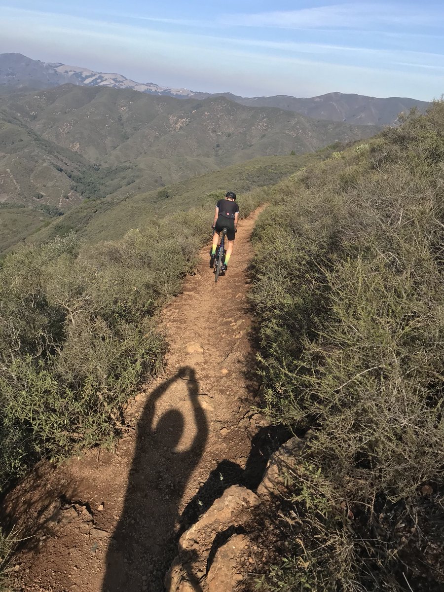 YuriHauswald's tweet photo. It sawblades its way along a coastal stretch of the @LosPadresNF from the 101 to Moro Bay and provides 360 degree views. If #gravel is what you seek, check out Cuesta Ridge in SLO. Great dirt tour @seanbird1996 👊💥 https://t.co/HnTWOzLsKZ