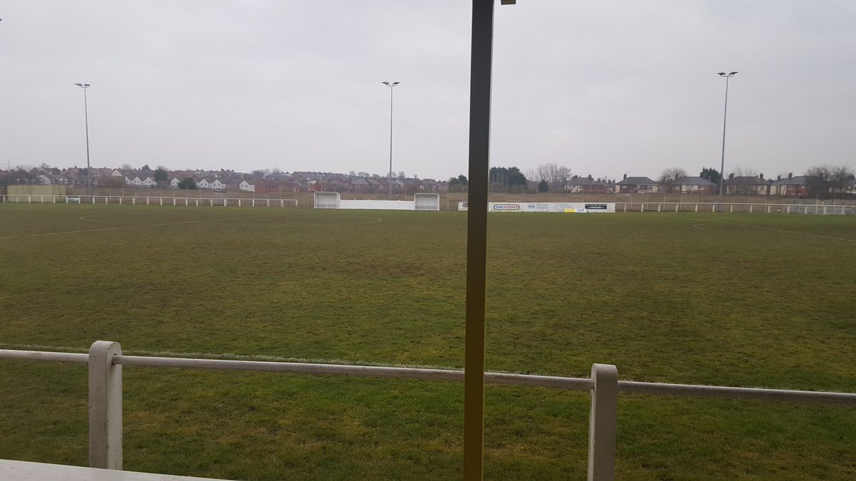 daveplowright1's tweet photo. FA CORE coaching @NottsFA Alistair Nelson at Dinnington Town v AFC Bentley #excellencethroughdevelopment https://t.co/hcTCDUroH3