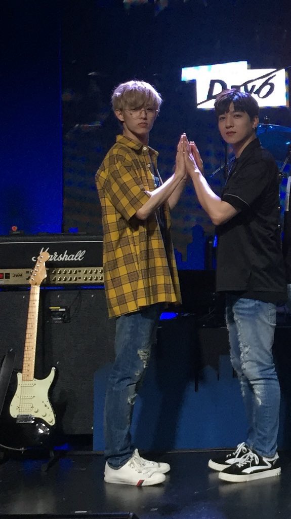ssvann21's tweet image. How should I write a caption abt this pic? @Jae_Day6