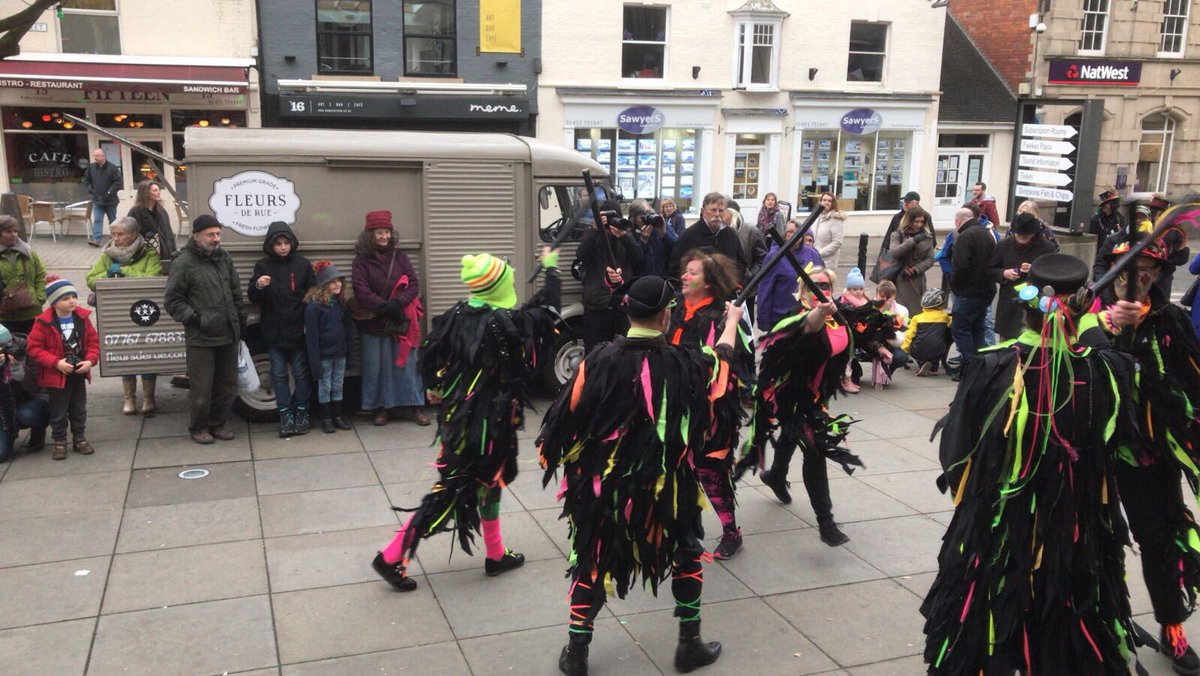 #tamsinvan in the thick of Stroud Wassail today! #Stroud #markettown #community