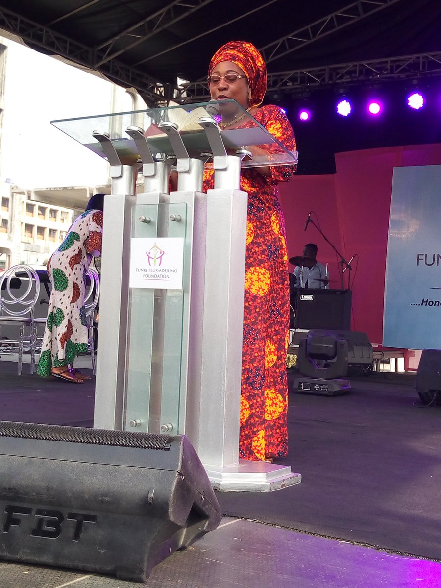 csi_redcarpet's tweet photo. Wife of the Minister of Mines and Solid Minerals @bisiafayemi delivering her keynote Address #WinningEdge2018 https://t.co/HRg7Hb8czU