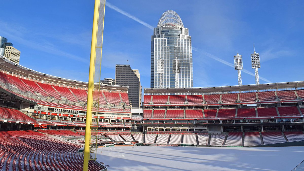 Reds's tweet photo. ❄️ 7️⃣5️⃣ days
❄️ 6️⃣ hours
❄️ 🔟 minutes until first pitch!

#RedsOpeningDay ⚾️ https://t.co/YvKyqH3JA2
