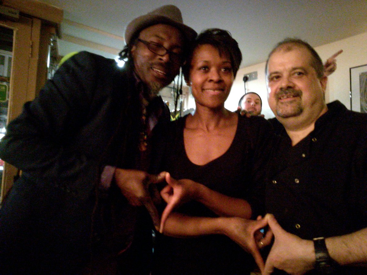 marinadesjerk's tweet photo. With the great and multi-talented Troy Ellis, son of roots reggae legend Alton Ellis, at the restaurant last week @troyellismusic  #Reggae https://t.co/Y8P9Hjc7YK