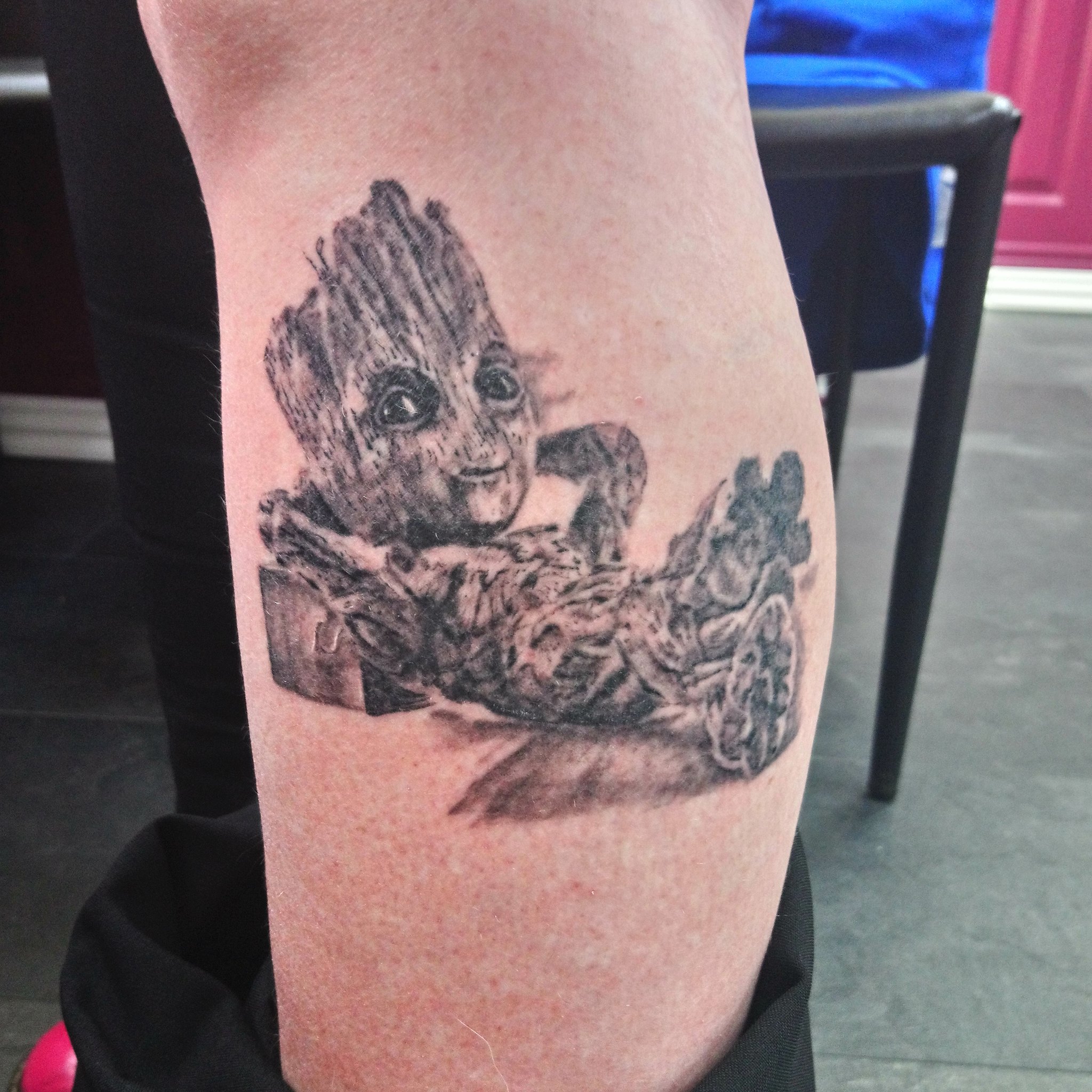 Niki Inkporium En Twitter Healed Baby Groot Marvel Tattoo Artistsontwitter Guardiansofthegalaxy Stanlee Fun Tattooart Tattooartist Captainjackscbdtattoobalm T Co 3spdabuzon Twitter