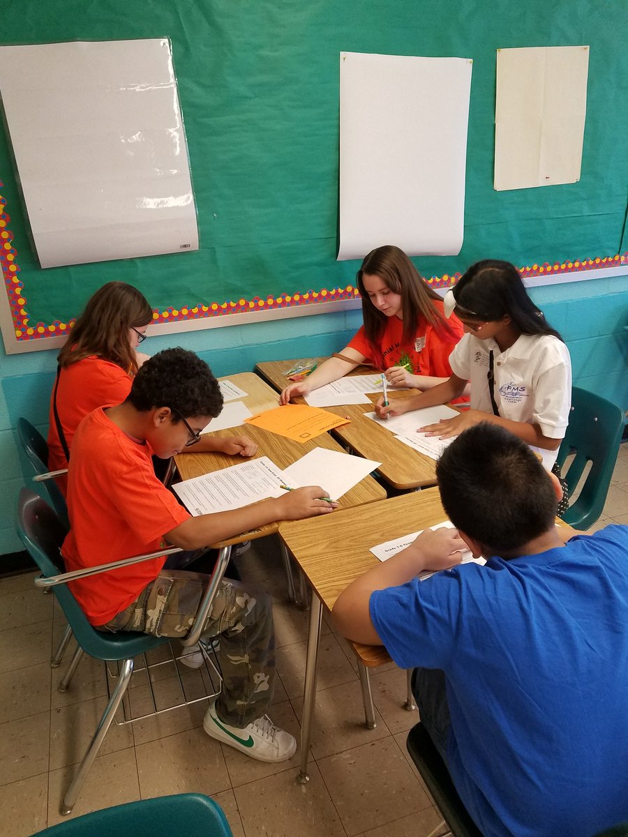 MrsColemanFMS's tweet photo. #Perennial Math Tournament @JFKHS @FordsMiddleWTSD @JamieParryFMS @MrMatthewMcCann @SingingWithKim @DSealander https://t.co/zAJWDo1xlS