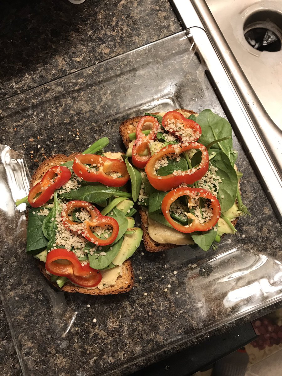 GoodFoodieAri's tweet photo. Loaded Avocado 🥑Toast! #Veganuary https://t.co/sAwJNjSxvj